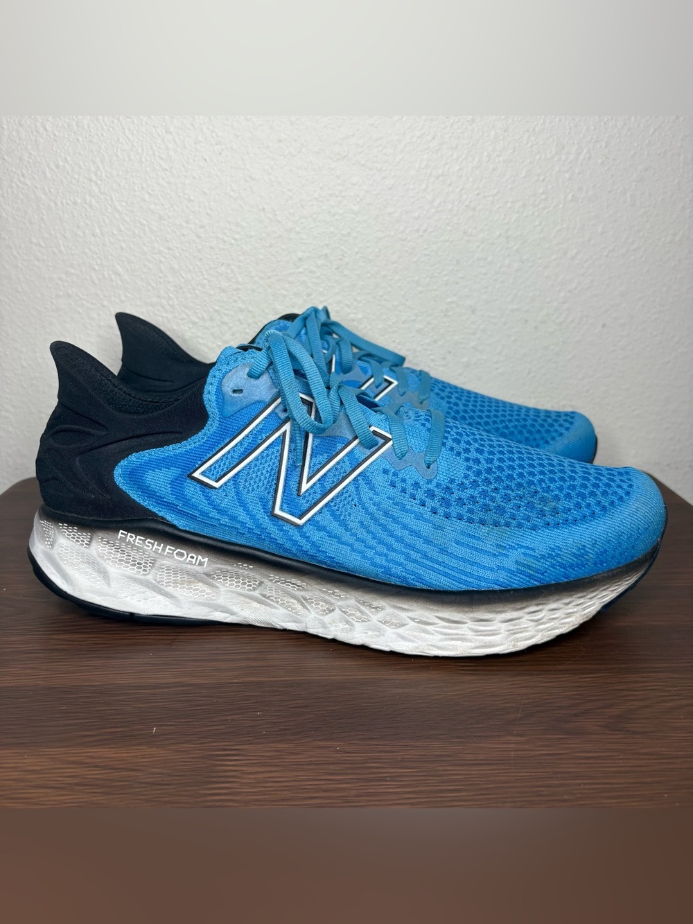 Men's Size 11 EE New Balance 1080v11 Fresh Foam Light Blue - Picture 5 of 9